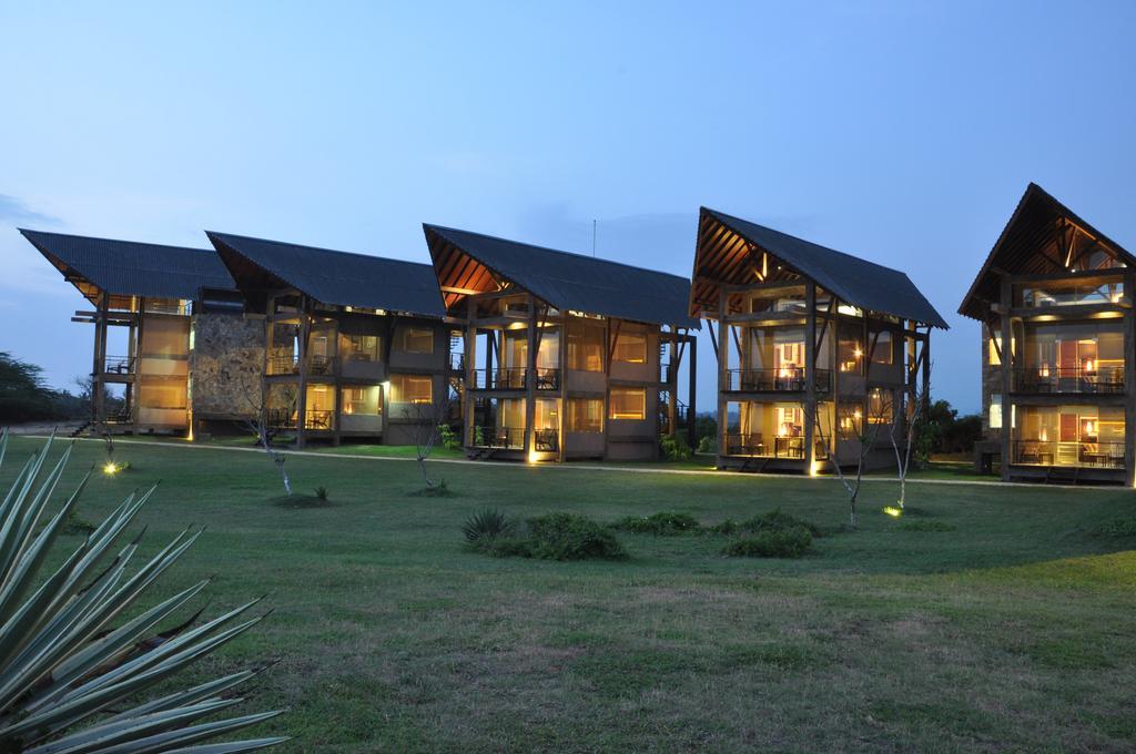 Laya Safari Resorts&Spa Yala Bagian luar foto